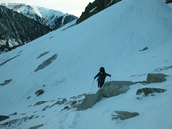 Aproximando a la Estreta