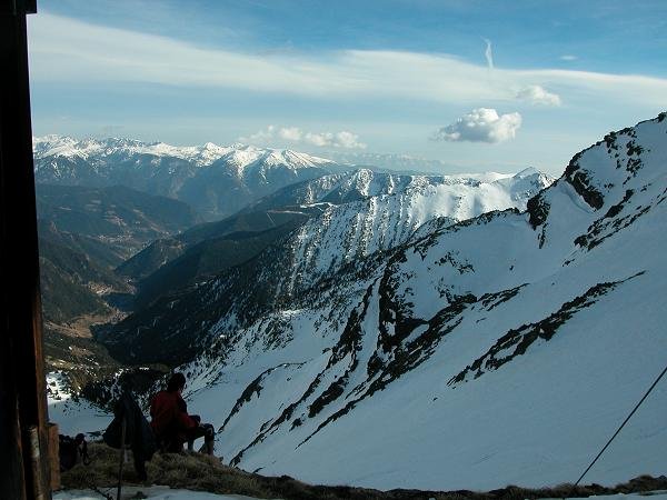 Vistas desde la ventana del refugio dels Estanys Forcats