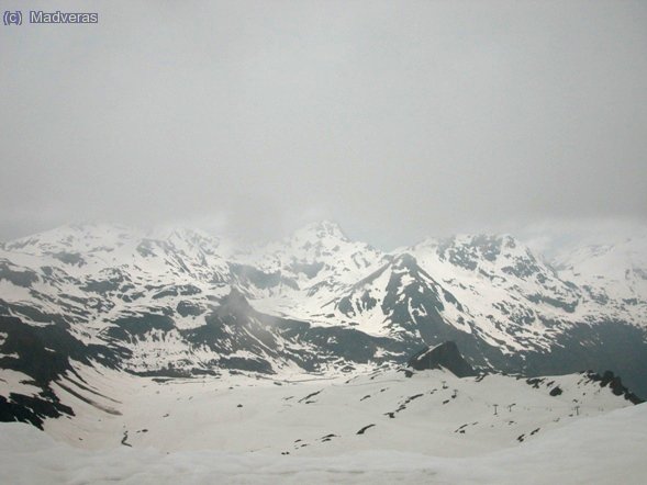 Los lagos y el pico de Tristaina