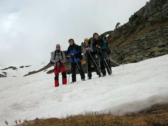 MadVeras, MadJaume, Susana y MadSergi.. el refu detrás