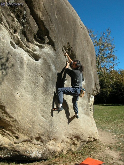 Jordi "Spiderman" probando otra variante ene le mismo bloque