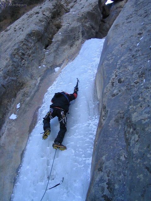 Y Trabalón que abre la 2ª cascada (IIIsup)