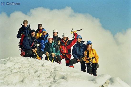 En la Cima del Gra de Fajol: Roger, Albert, Joan, Ivan, Sergi, Dani, Madveras, Farell i Mari