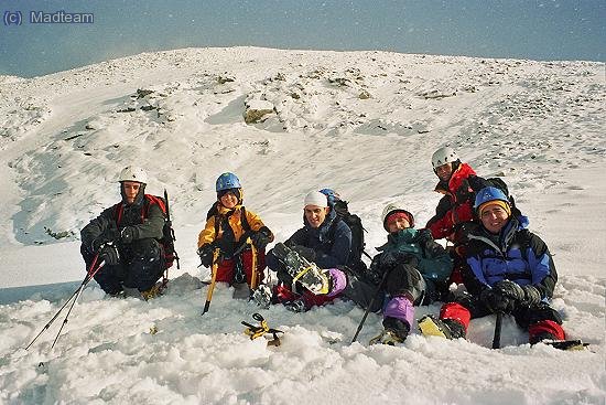 En el coll de la Marrana. Dani, Mari, Farell, Sergi, MadVeras, Ivan. Foto: ALBERT