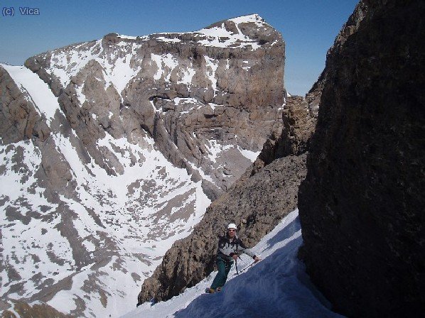 Escupidera y Cilindro