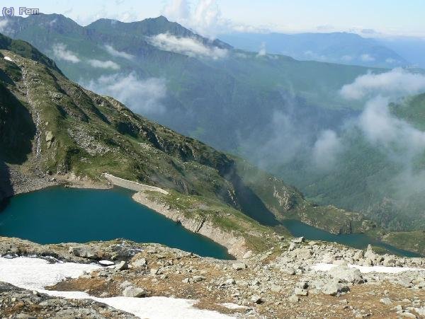 Lac Bleu y Lac Vert, y al fondo el Ceciré y Superbagnères