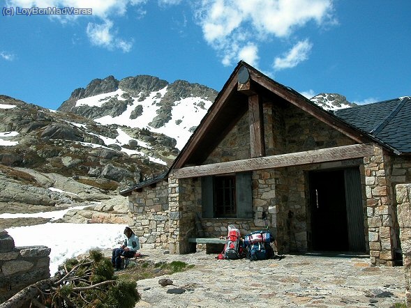 LoyBcn en el refugio preparando la Â´xilaÂ´ para bajar