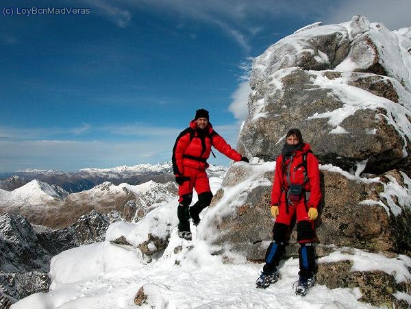 A 5 metor de la cima del Peguera, no se podia continuar, demasiado peligroso por el verglas