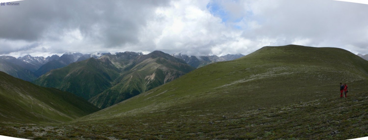 "Trekeando" a unos 4500m cerca de Baima Pass