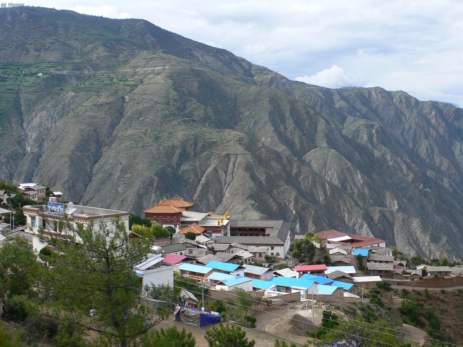 Monsterio de Dongzhulin, en la carretera de Zhongdian a Daqin