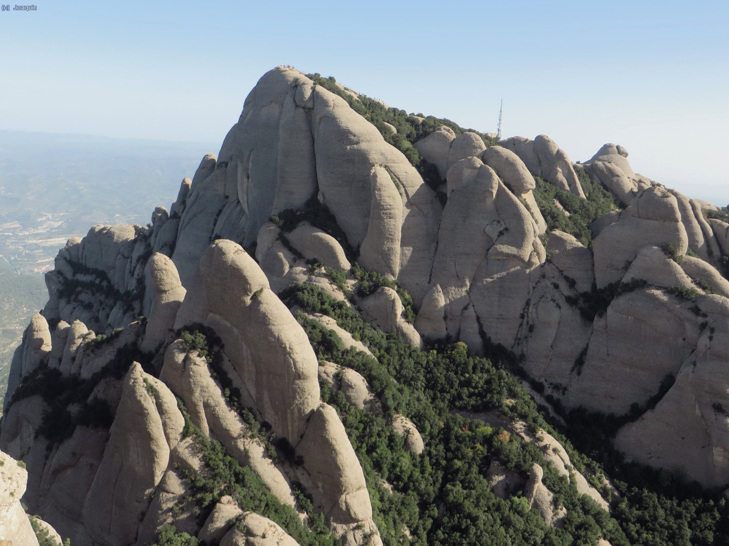 Sant Jeroni y abajo La Talaia y Portell de Migdia